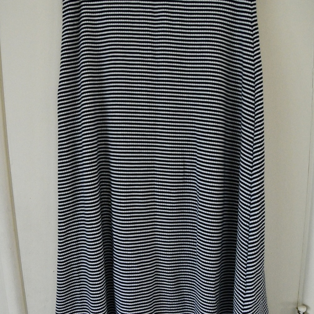 REFORMATION Katrina Two Piece Top & Skirt - Picture 4 of 8